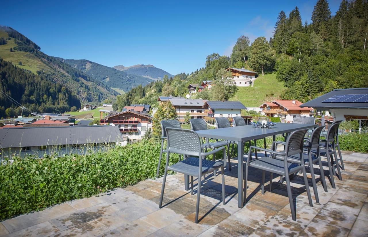 Alpenparks Chalet & Apartment Steve Lodge Viehhofen Eksteriør bilde